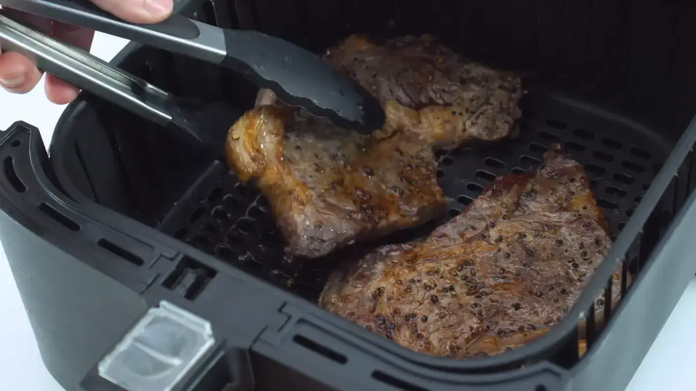 how to cook steak in air fryer